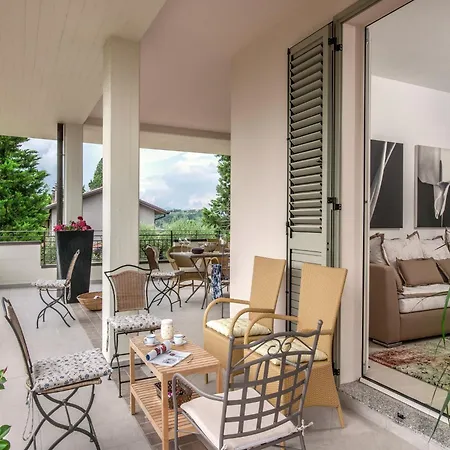 Beautiful In * 塔武利亚