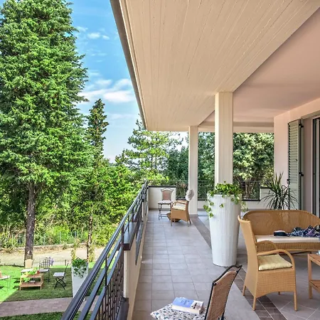 Beautiful In 公寓 *